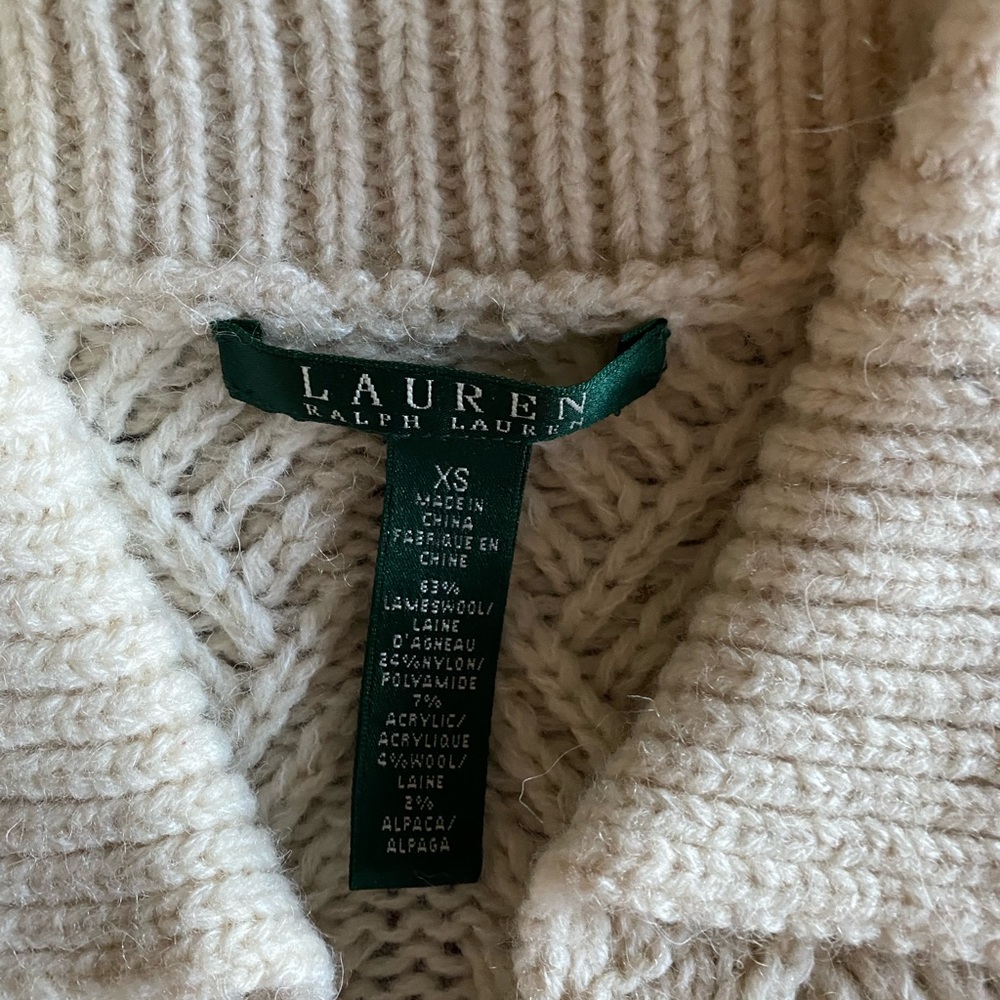 Ralph Lauren 63% Wool Coat, size XS - Picture 8 of 10
